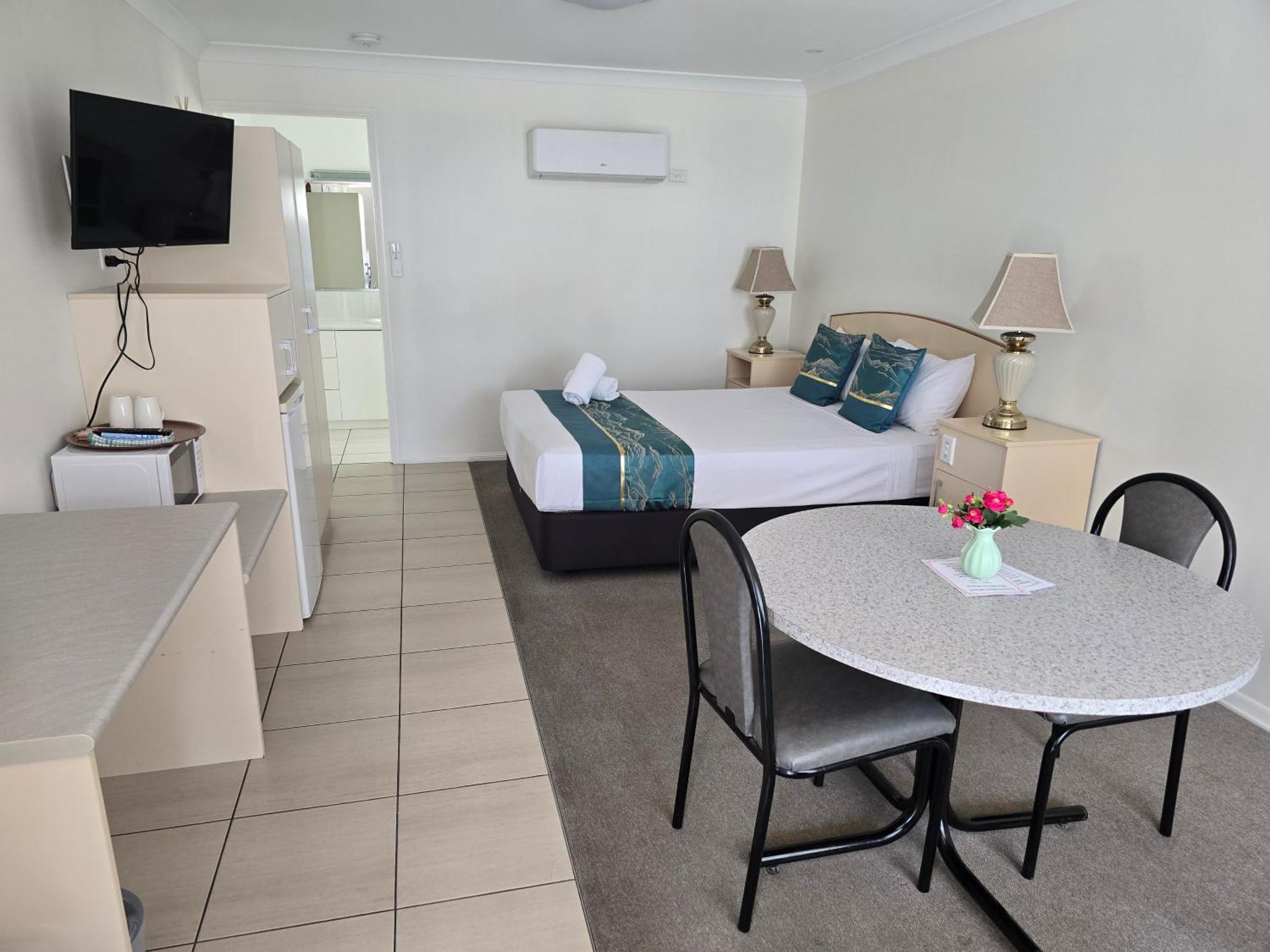 Crows Nest Motel Bagian luar foto